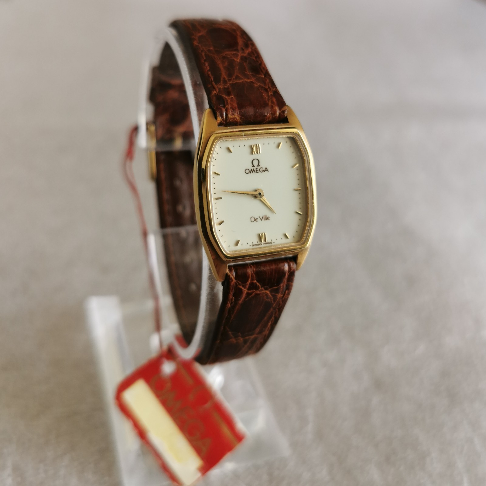 Vintage Omega De Ville NOS Lady cal. 1367 – not working for parts