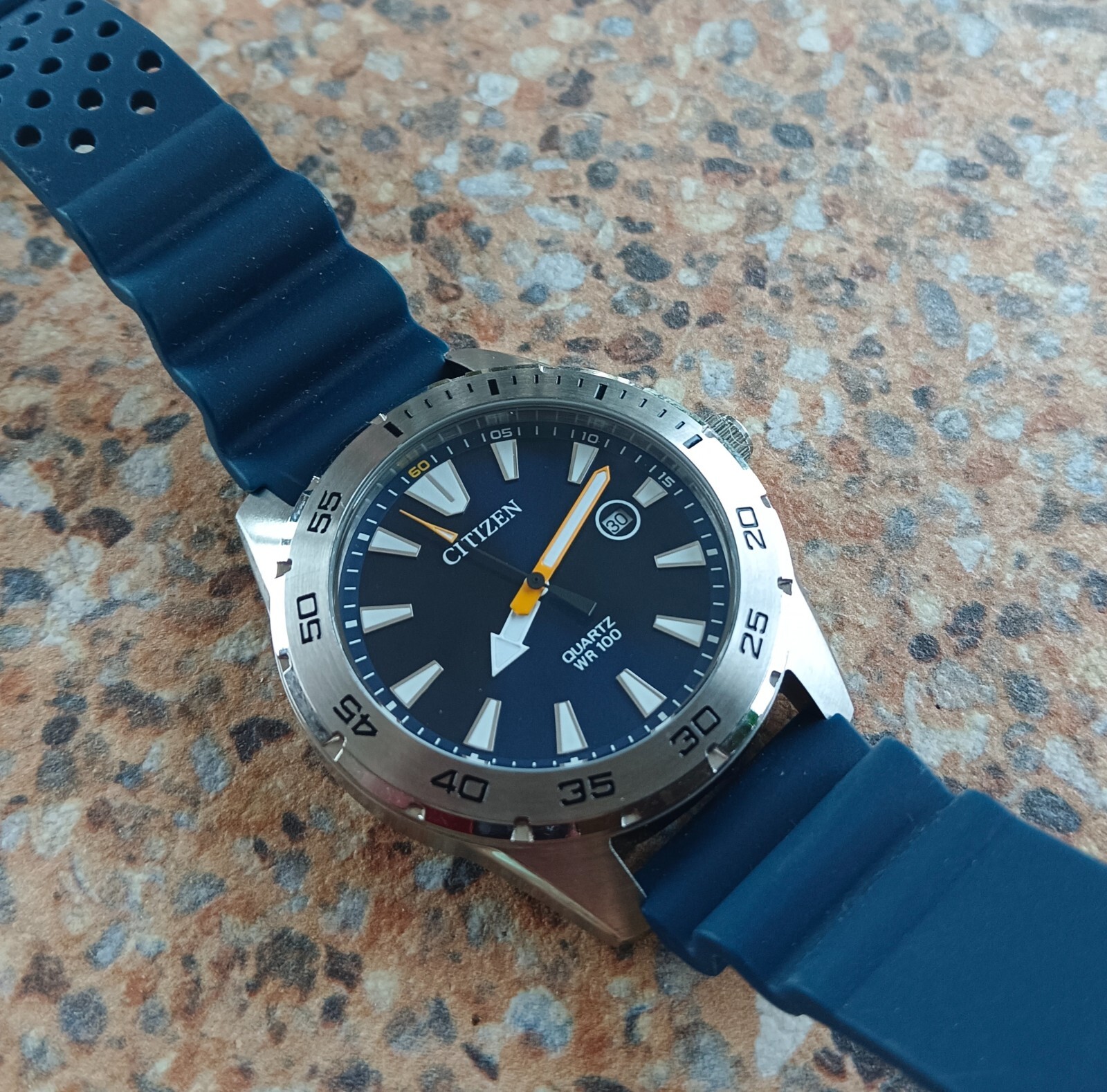 Citizen WR 100 Quartz 1112 June 2020 Blue Dial JDM
