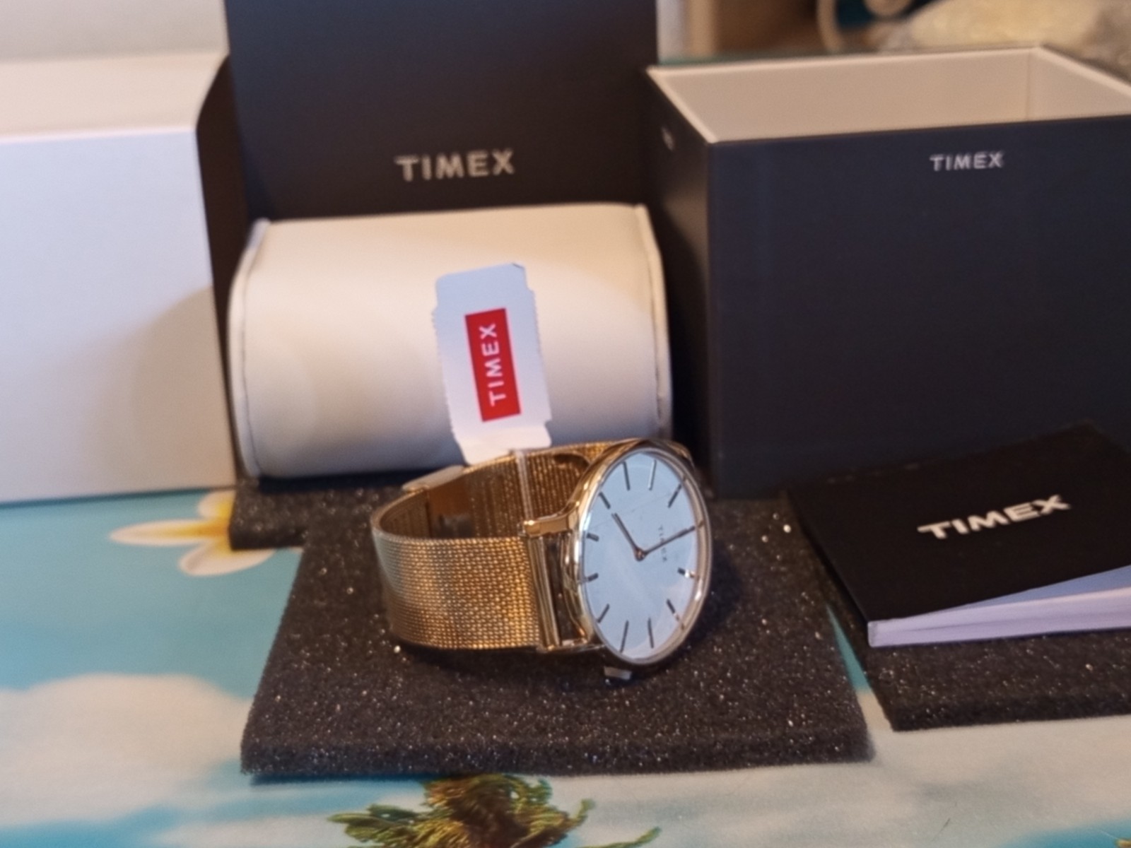 Timex Gold Watch TW2T74100 NEW NEW wristwatch