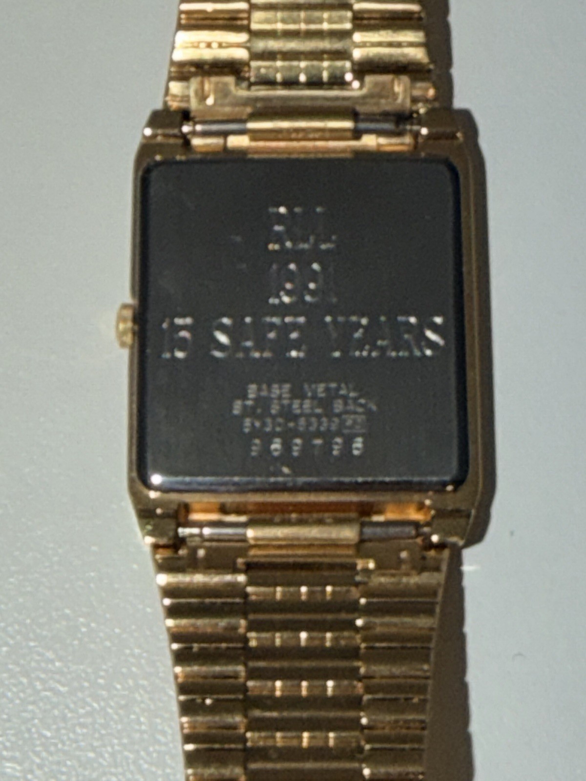 Seiko Quartz Vintage 1980s Gold Square Dial 33mm Analog Dress Bracelet