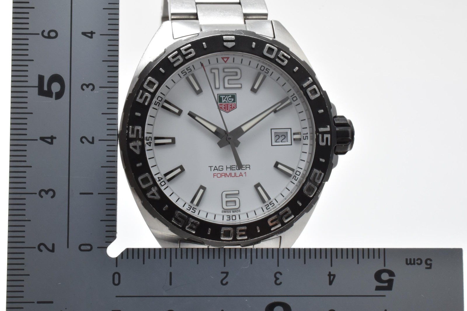 [Exc+5] Tag Heuer Formula 1 WAZ1111 White Dial Date Quartz Men’s Watch