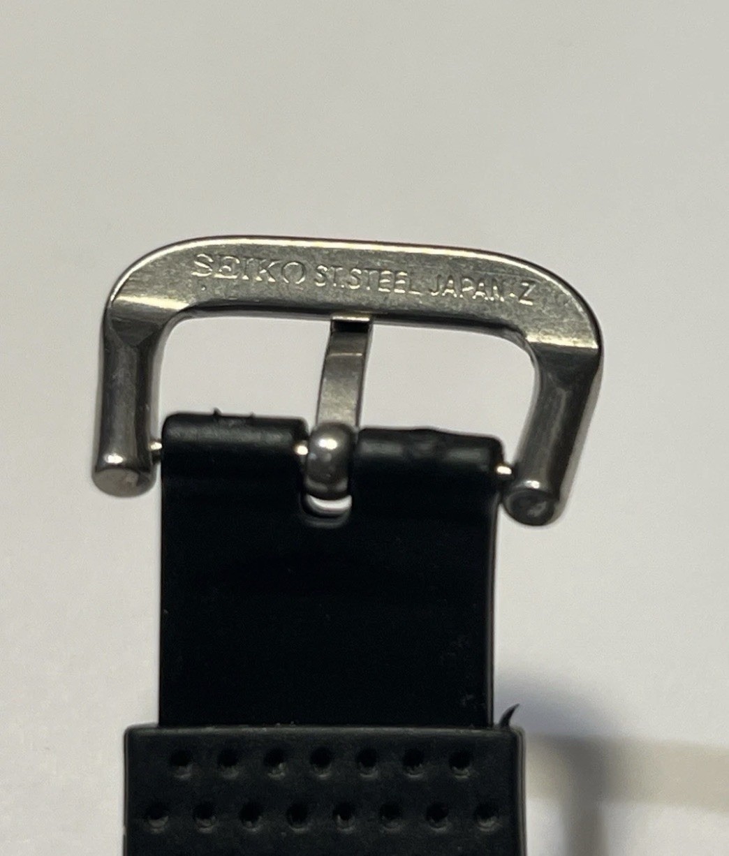 Rare Vintage Shrouded Seiko 5H23-8160 — Mini “Tuna Can” (April 1987)
