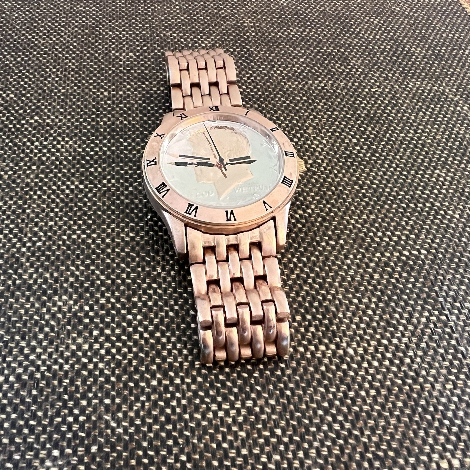 Men’s August Steiner CN004R Quartz Commemorative 1969 Coin Dial Bracelet Watch