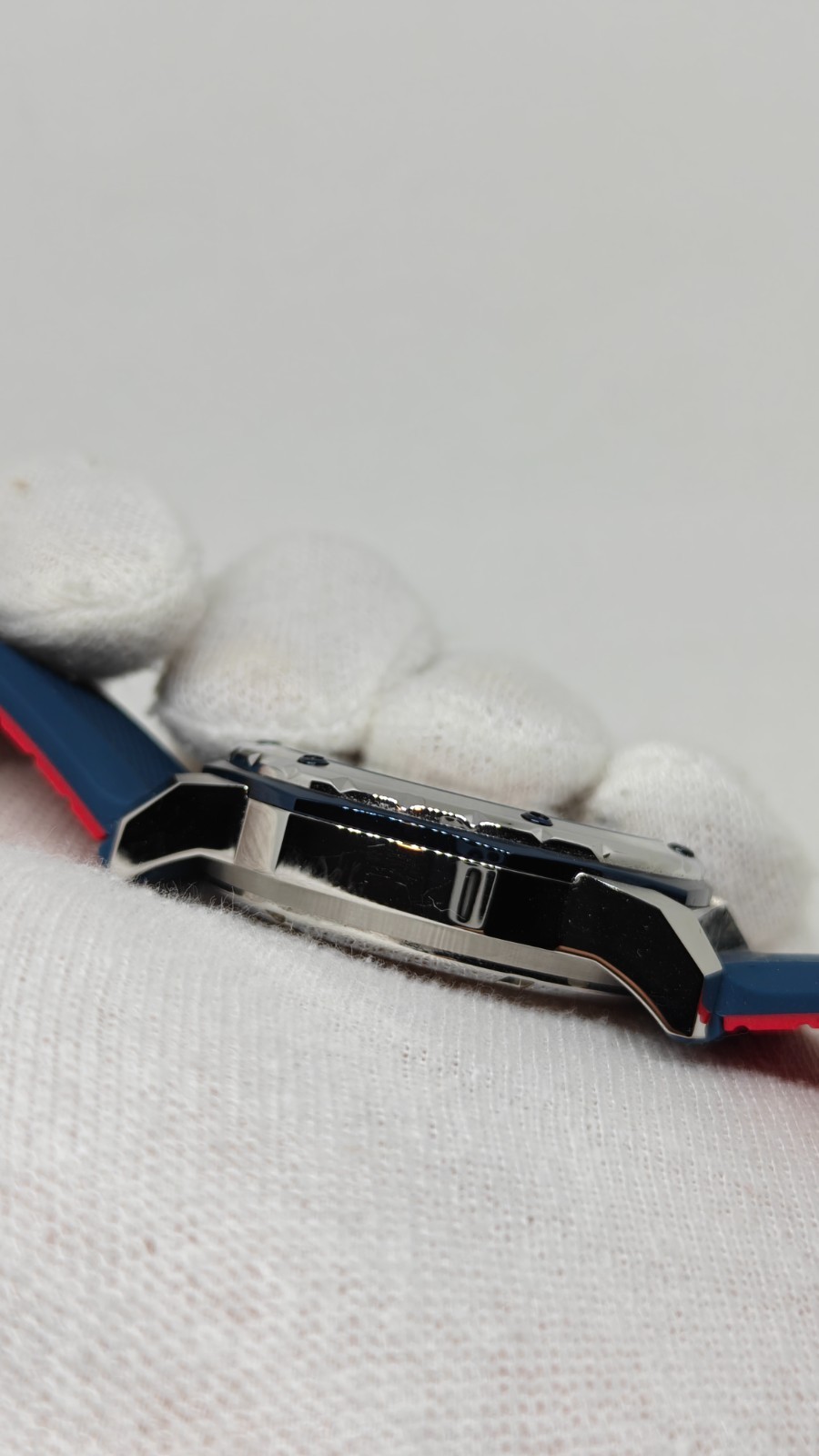 Bulova Marine Star Automatic – Ref. 98A225