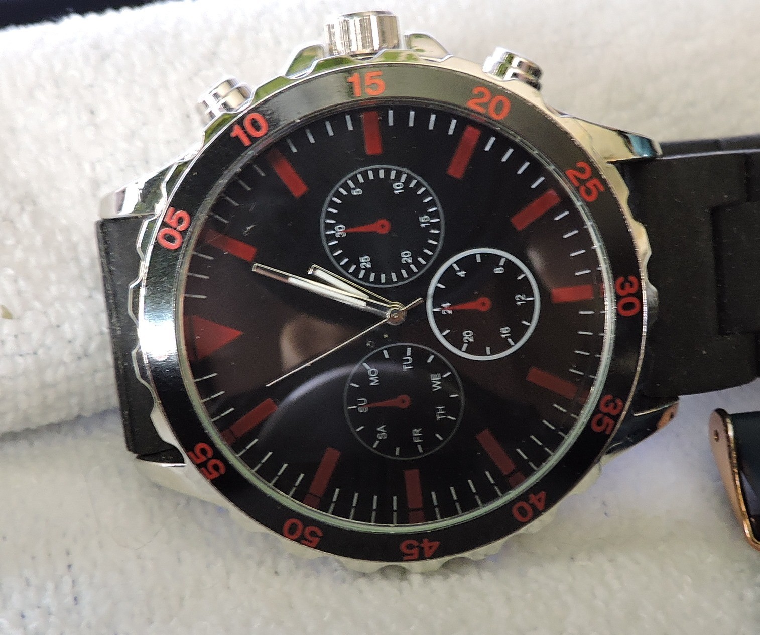 5pc Assorted Mens Watches lot All working condition New batteries