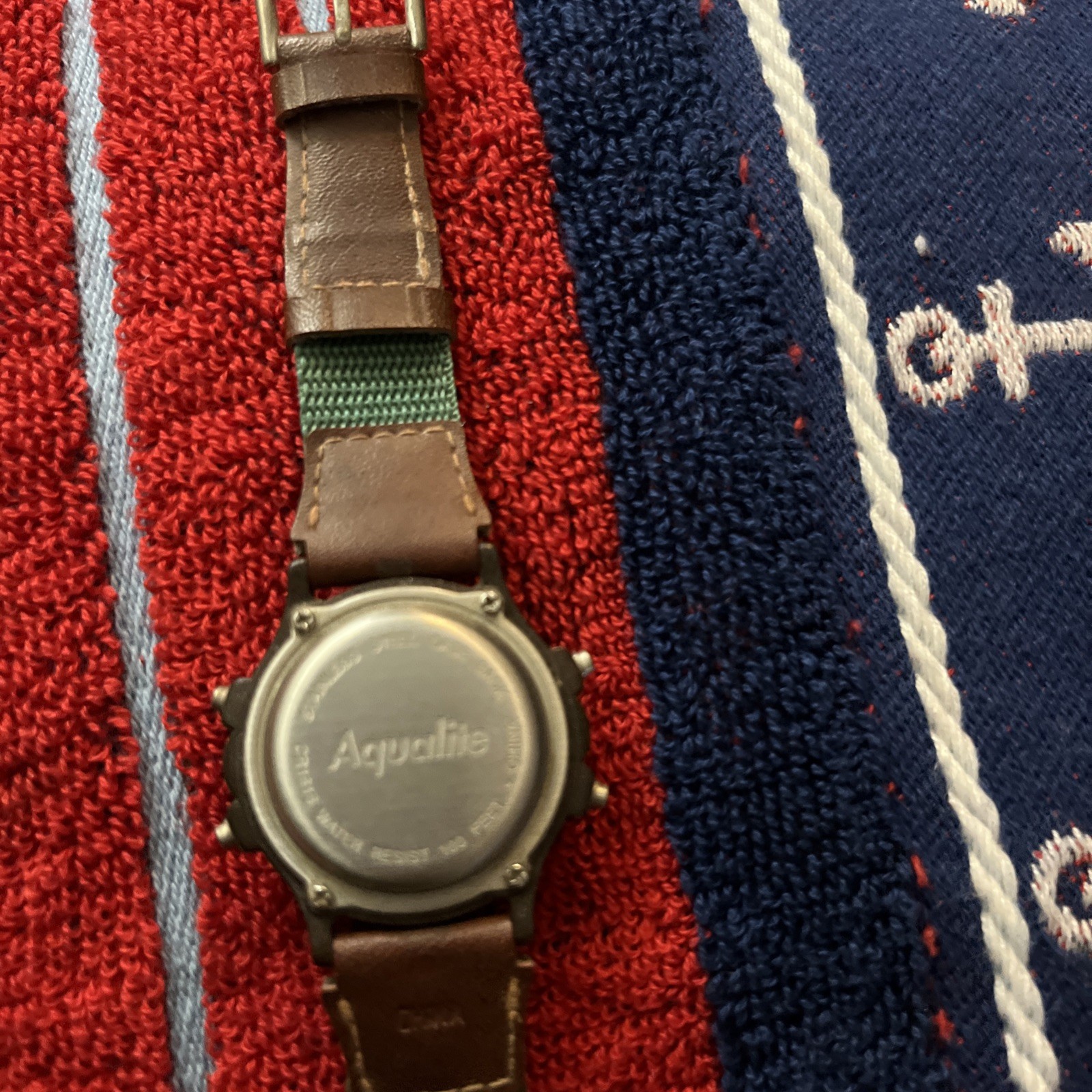 Vintage Mens Aqualite Chrono WR 100 ft Back Light Brown