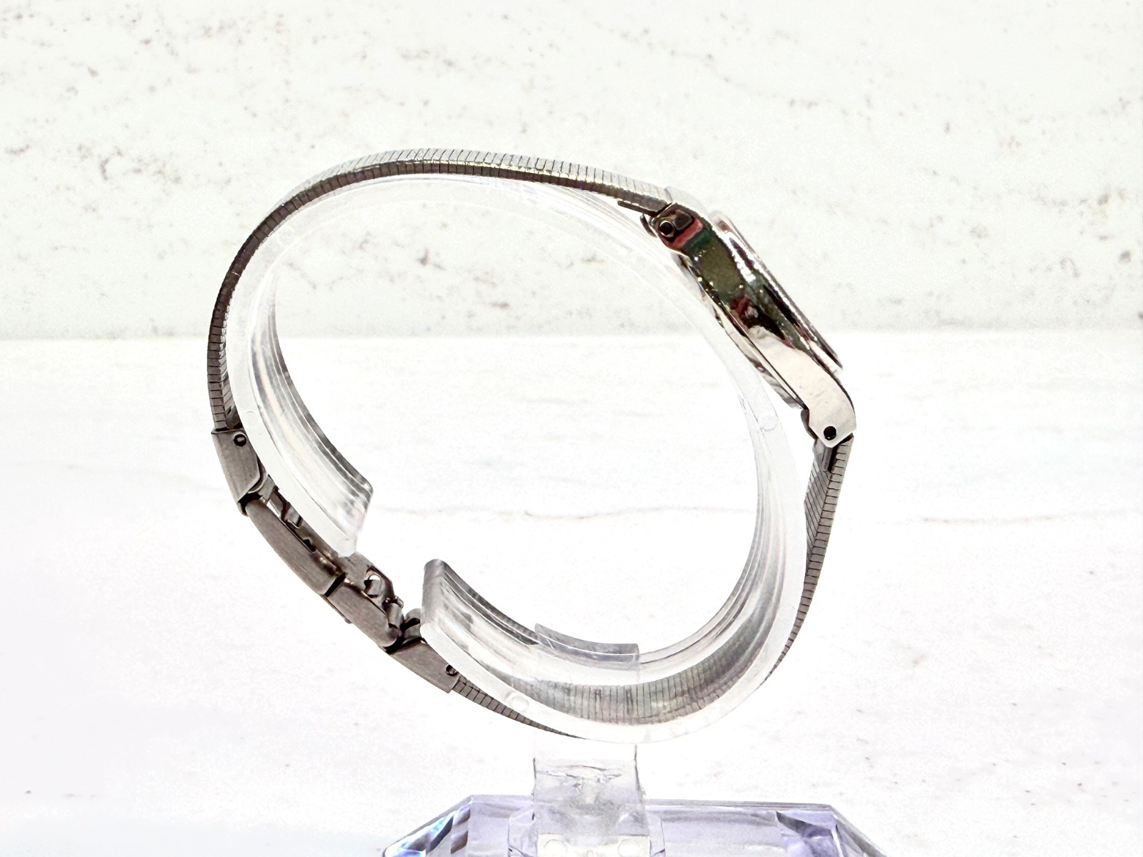 Citizen 3220 17mm Dress/Formal Textured Silver Tone Bracelet -New Battery-