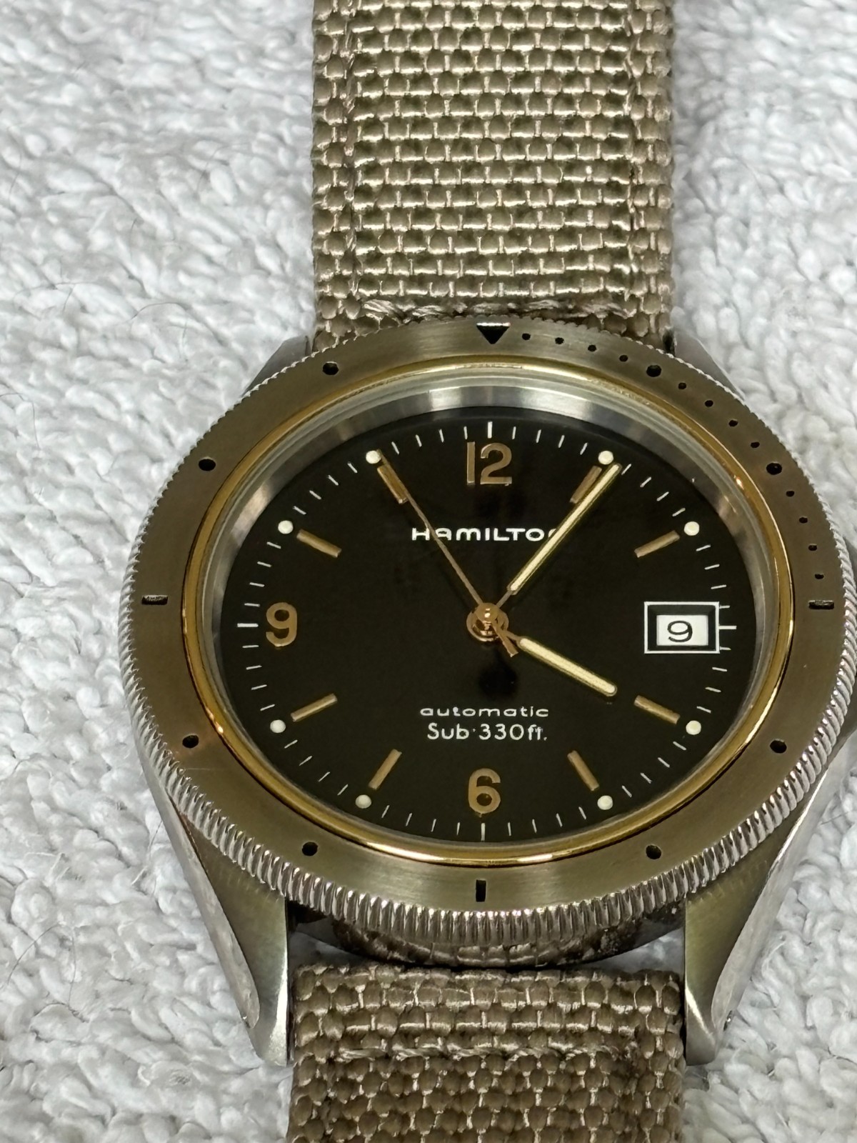 Hamilton Automatic Sub 330ft watch ref 9858