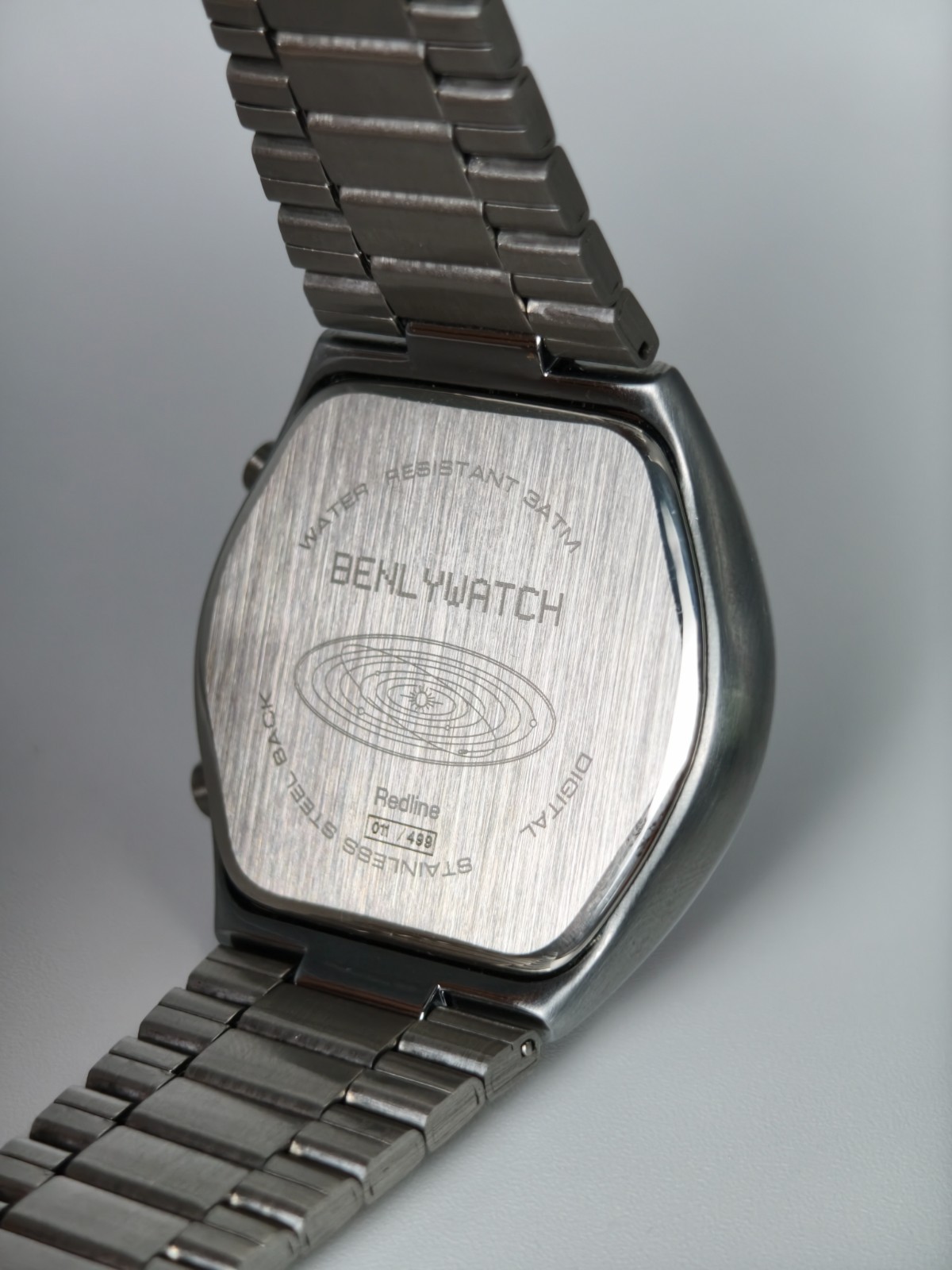 Share JAMES BOND 70s 1970s Old Vintage Style LED LCD DIGITAL Rare Retro Watch P2