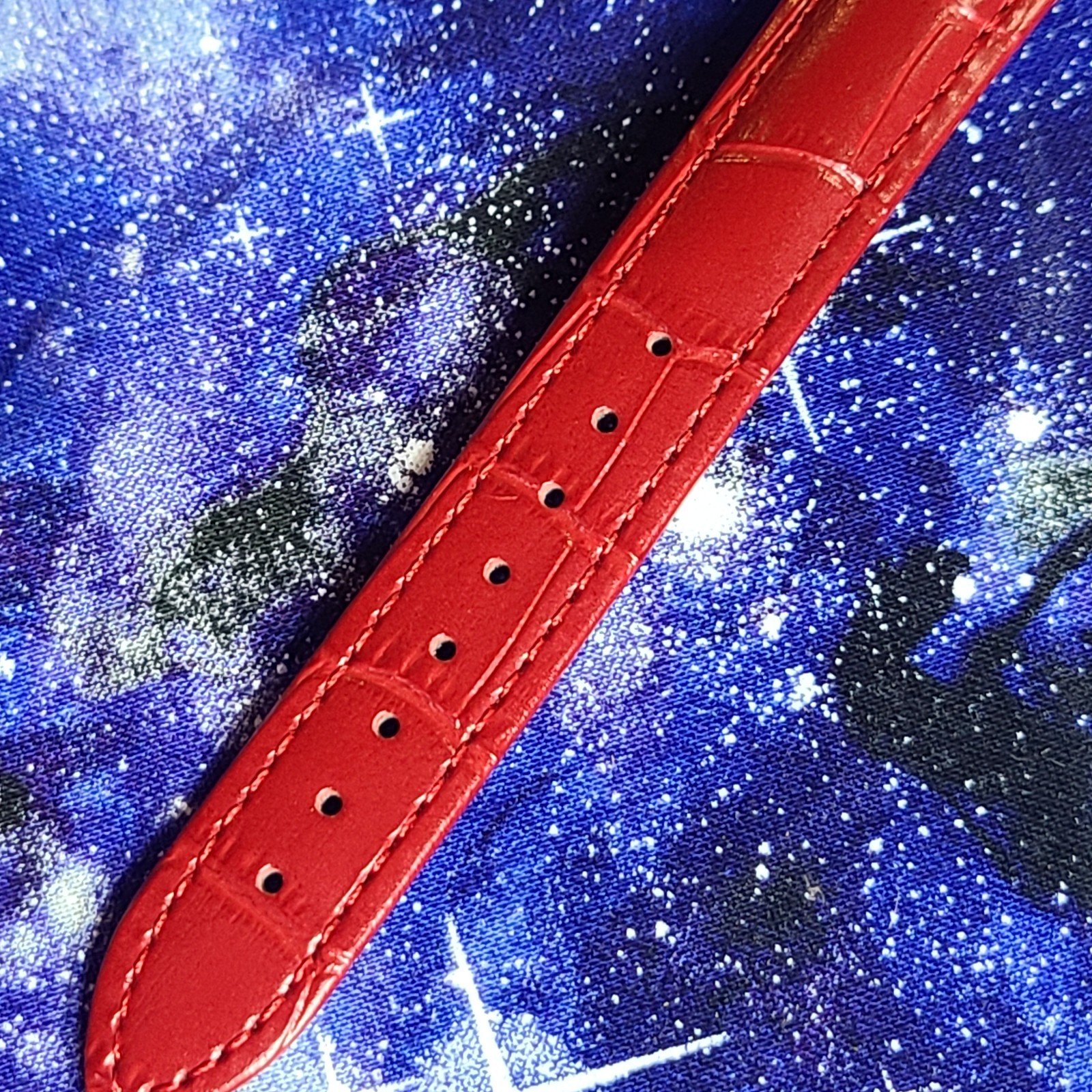 Disney Lorus Winnie the Pooh Watch V531 Floating Bees Ready To Wear | See Video