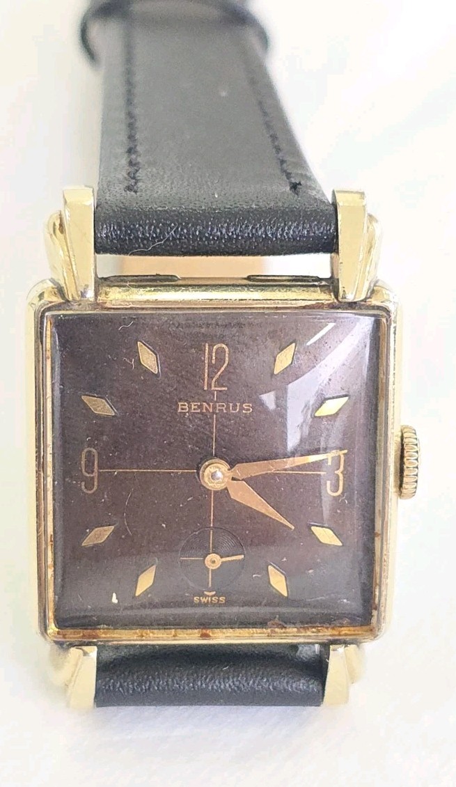 Vintage Benrus Crosshair Brown Dial Cal DM21 Men’s 26mm Wind Up Tank Watch