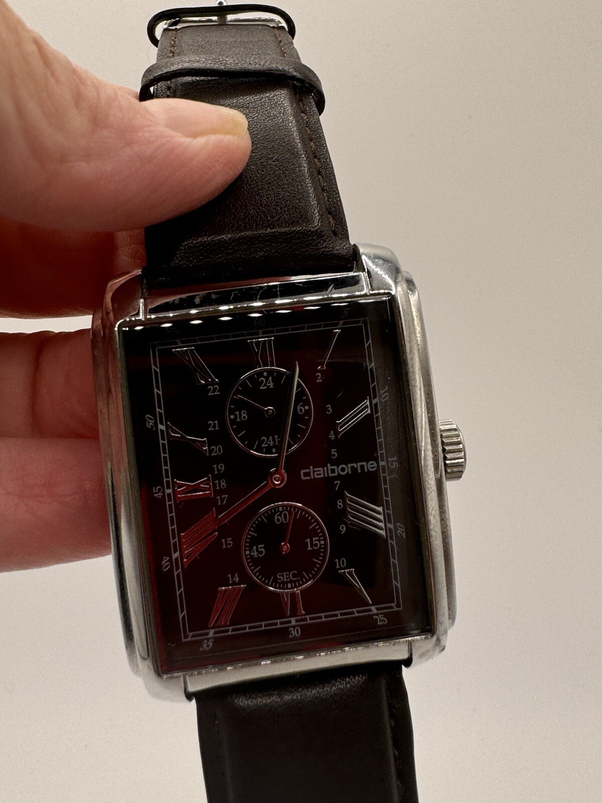 VTG Liz Claiborne Watch Large Dark Brown Wristwatch CLM1102 Analog needs battery
