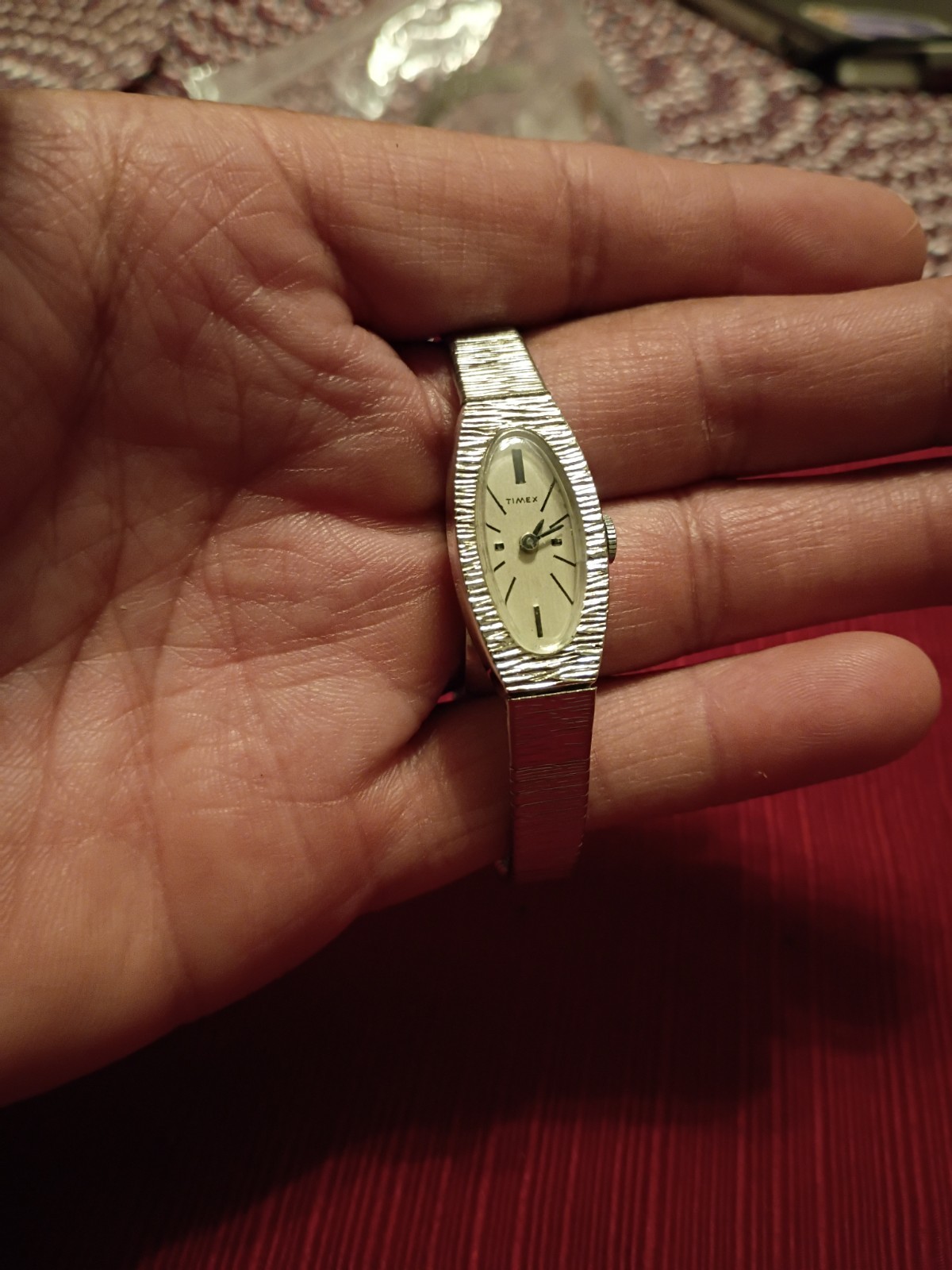 Timex Women’s Vintage Manual Wind 17J Silver Tone Oval White Dial Bracelet-Works