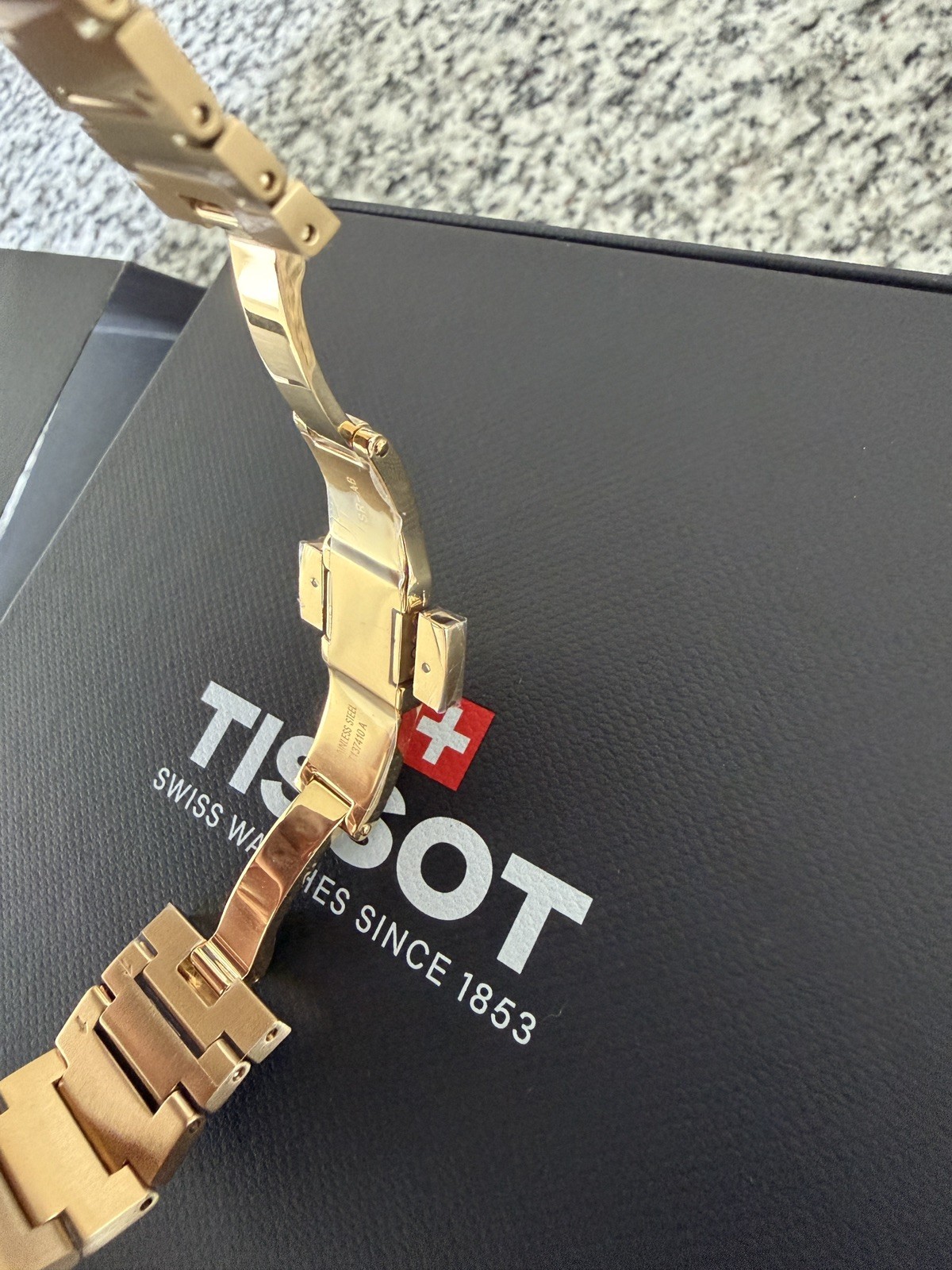Tissot PRX Gold 40MM Quartz – T1374103302100