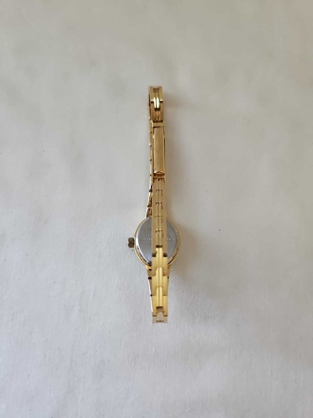 Vintage Various Brands Watch Lot. Selling As Is For Parts Repair. UNTESTED