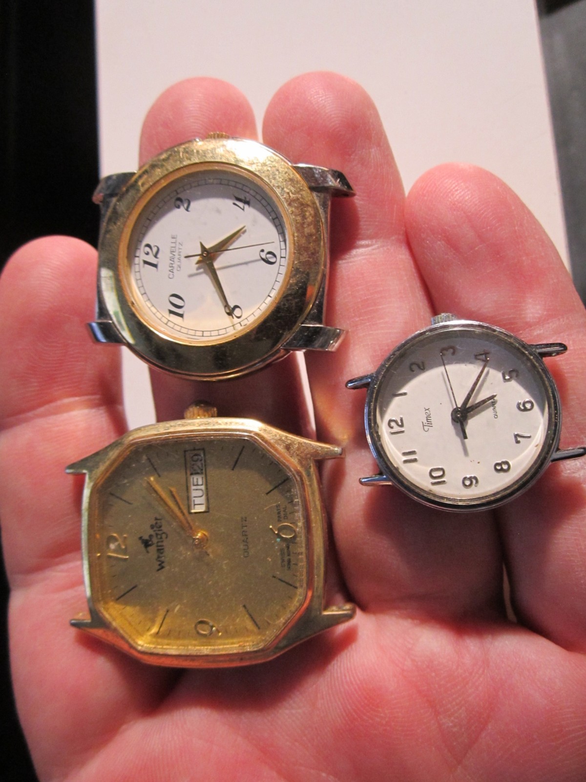 18 OLD WATCHES NO BANDS – MECHANICAL AND QUARTZ GREAT RESALE VALUE – OFC-R