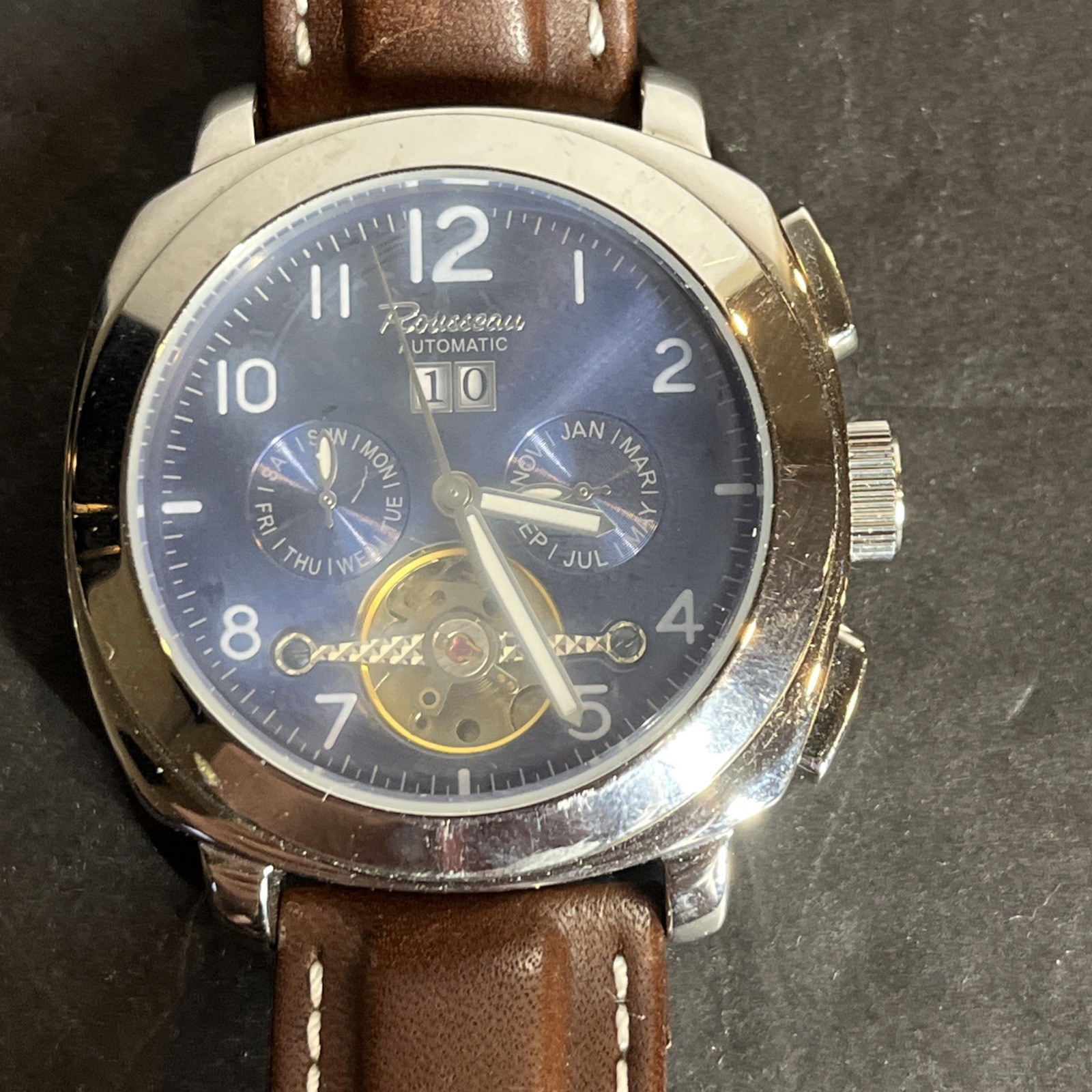 Quartz Watches Assorted Lot Lorus Mickey Moon Timex Fossil Peugeot Avalon