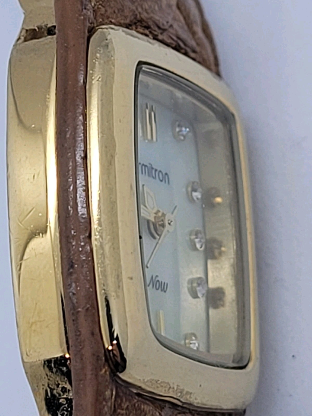 Armitron Now Mother Of Pearl Woven Leather Band Watch New Battery. (93)