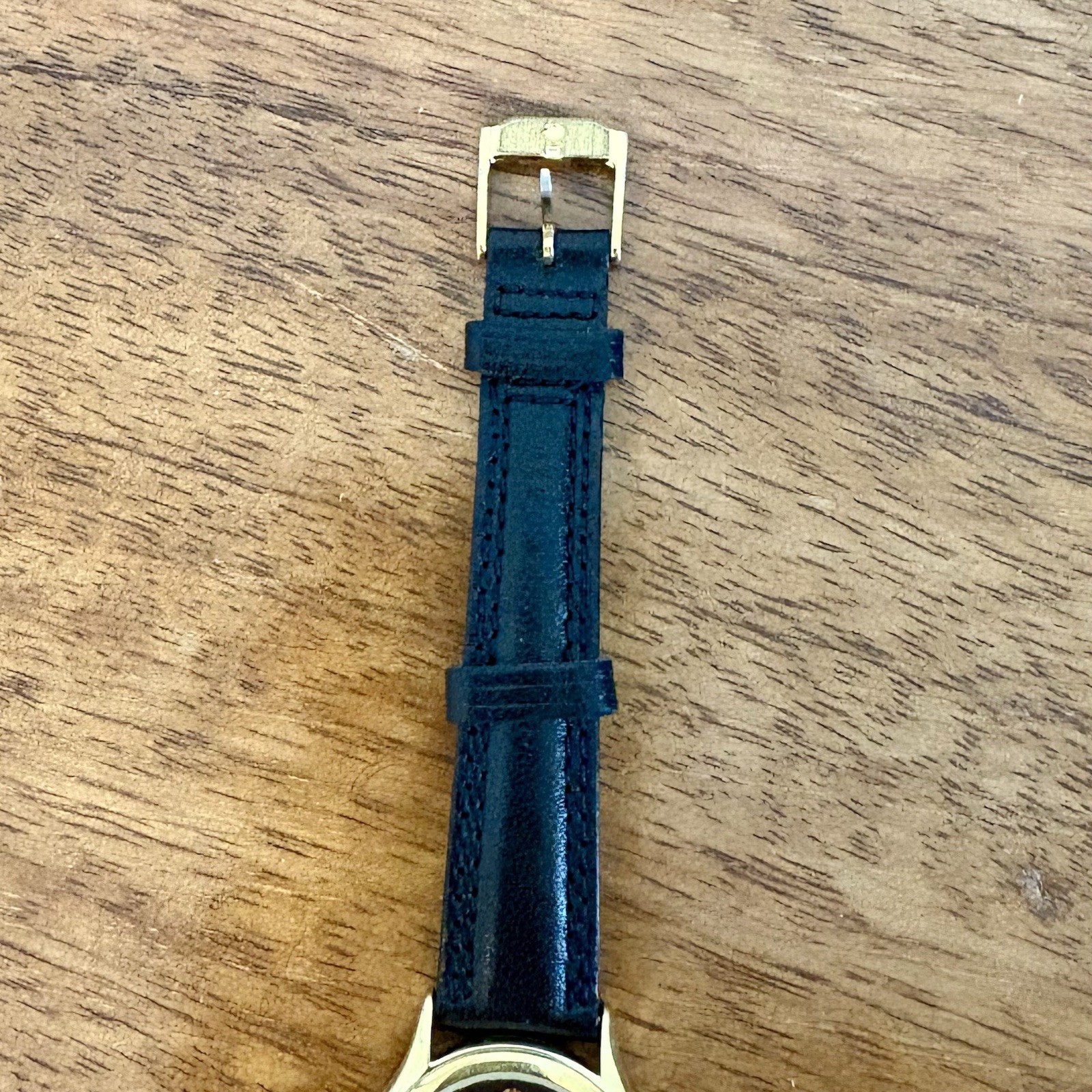 Movado Museum Classic Women’s Gold Tone Black Dial Quartz Watch 87-E4-0823