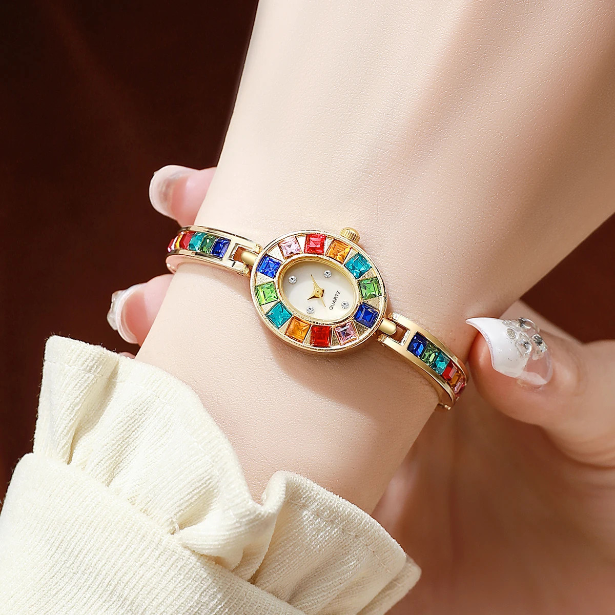Luxury Rhinestone Women’s Quartz Watch Bracelet Fashion Ladies Wrist Watch Gift