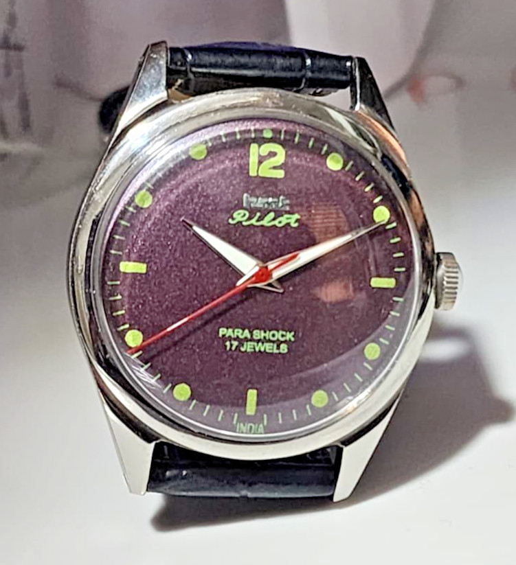 Rare HMT Pilot Purple Sunburst Dial 17 Jewels Mechanical Hand Winding Watch Ind