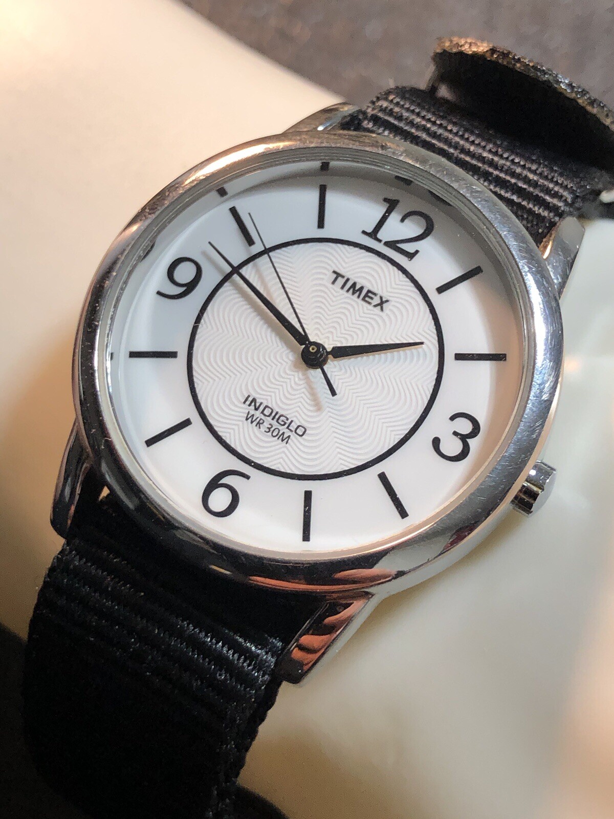 Timex Indiglo WR30M 35mm Silver Tone Watch New Battery & One Piece Strap