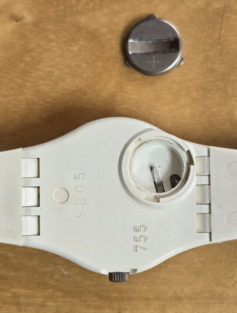 SWATCH Nab Light Womens Watch LW-118 Original Band 1987 (released 1988) NEW BATT