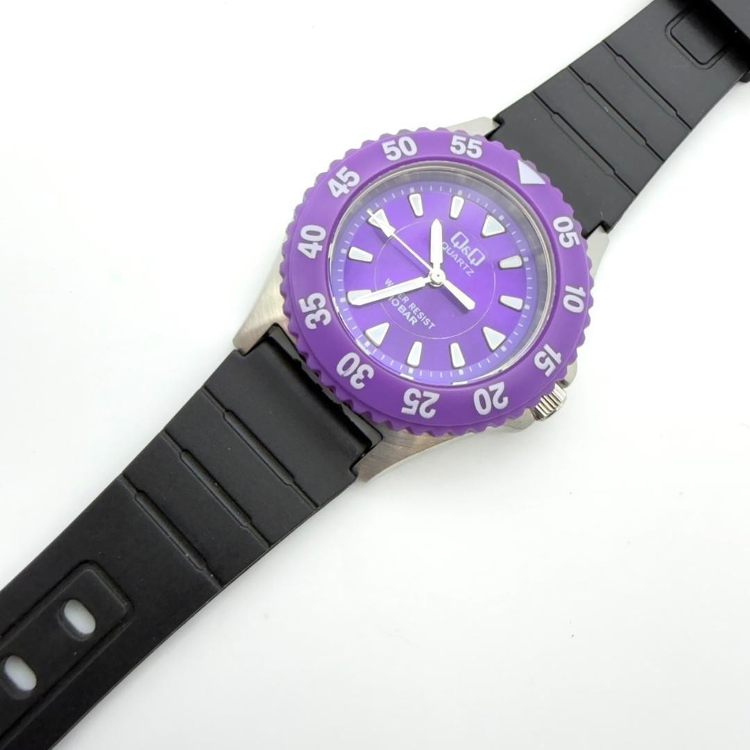 Excellent condition Citizen Q&Q wristwatch with rotating bezel, new battery,