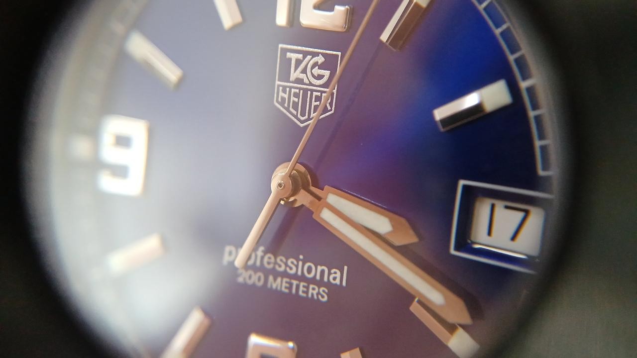 TAG Heuer 2000 Series Exclusive Date WN1112 Blue Dial Men’s Watch