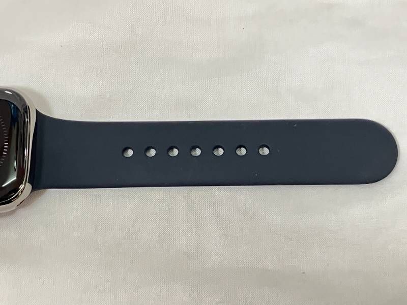 Good Condition Apple Watch Series 9 GPS Cellular 64GB Battery Life 100 42mm MRMV