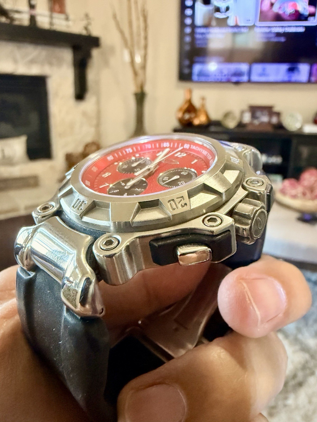 Oakley Crankcase Men’s Quartz Chronograph Date 45mm 100m Red Dial Rubber
