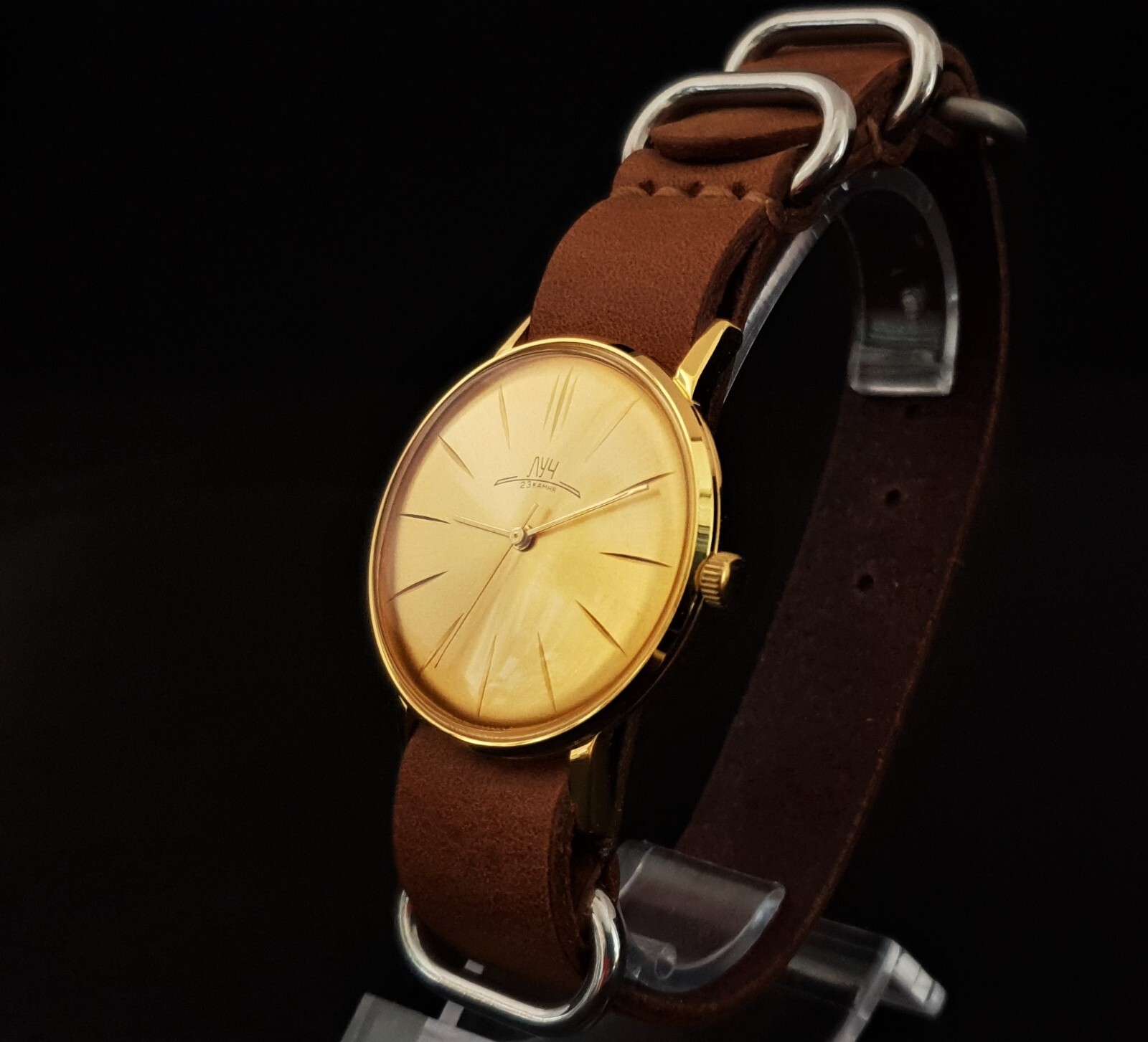 Vintage Watch USSR Poljot De Luxe ULTRA SLIM Soviet Men’s Wristwatch Luch 2209