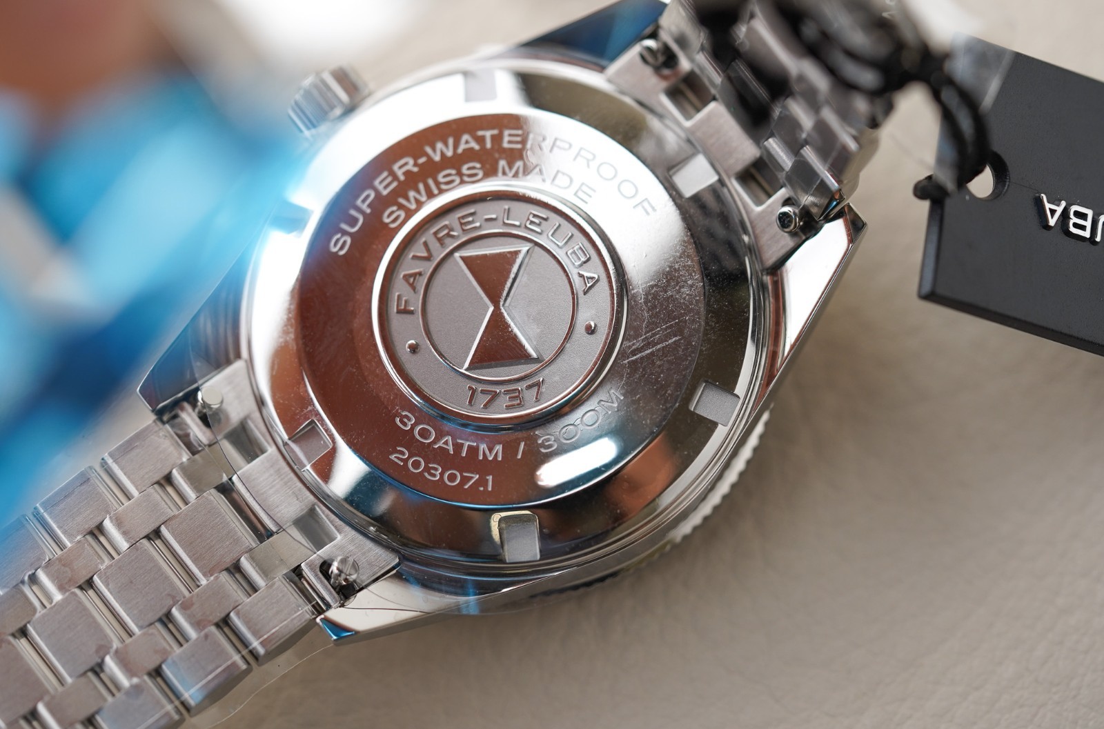 Favre Leuba Deep Raider Revival 00.20307.100.06.200 Men’s Automatic Watch 39mm