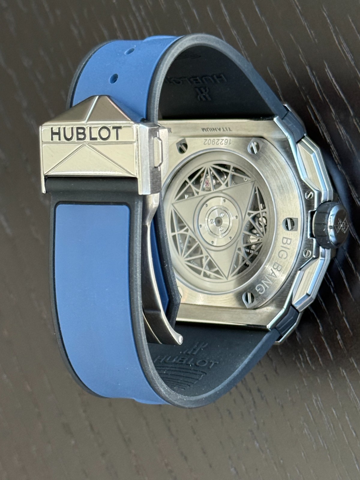Hublot Big Bang Unico Sang Bleu II Watch – 172 Diamonds [Mint Condition]