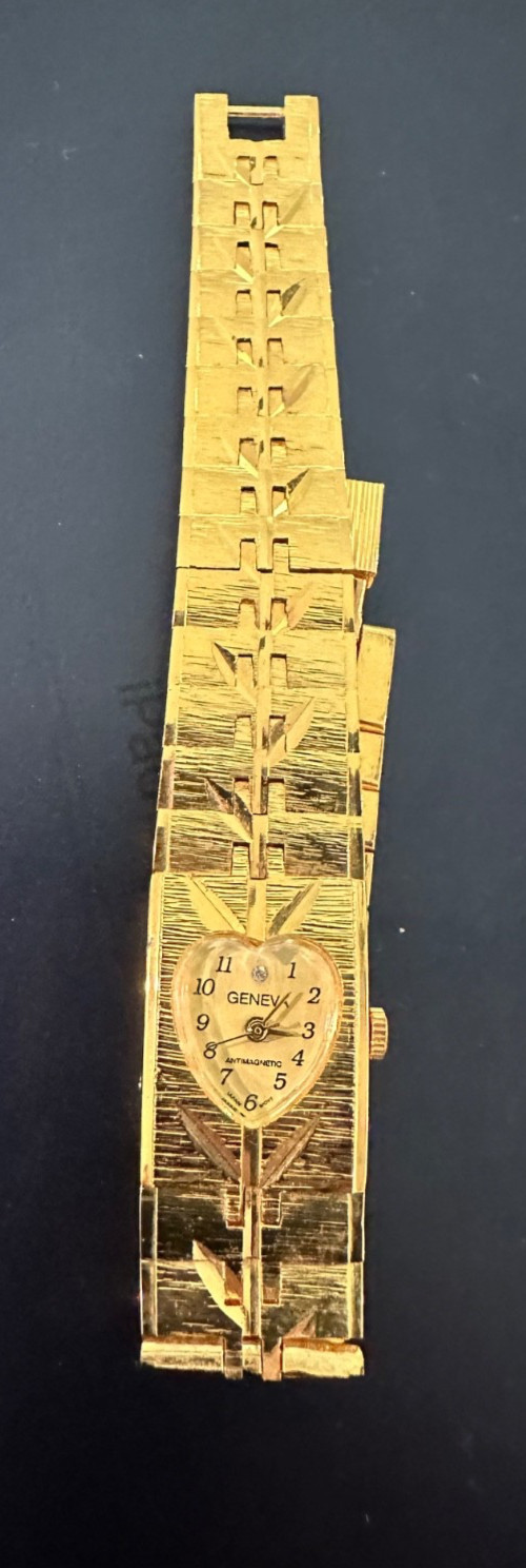 Geneva Antimagnetic Manual Watch Heart Shaped Bezel Brushed Gold Band Japan movt