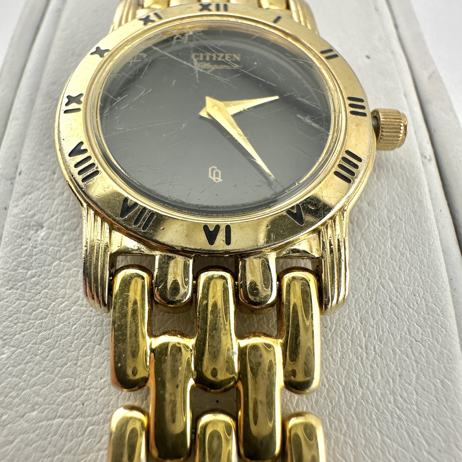 Scratched Citizen Womens Watch 21mm Black Dial Gold Case Bracelet, Size 7.3″