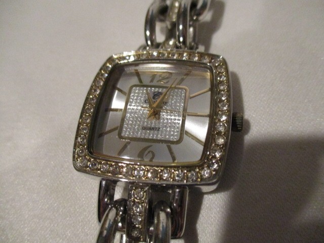CELEBRITY 2 Tone Bracelet Watch International w/Rhinestones on Bracelet & Bezel
