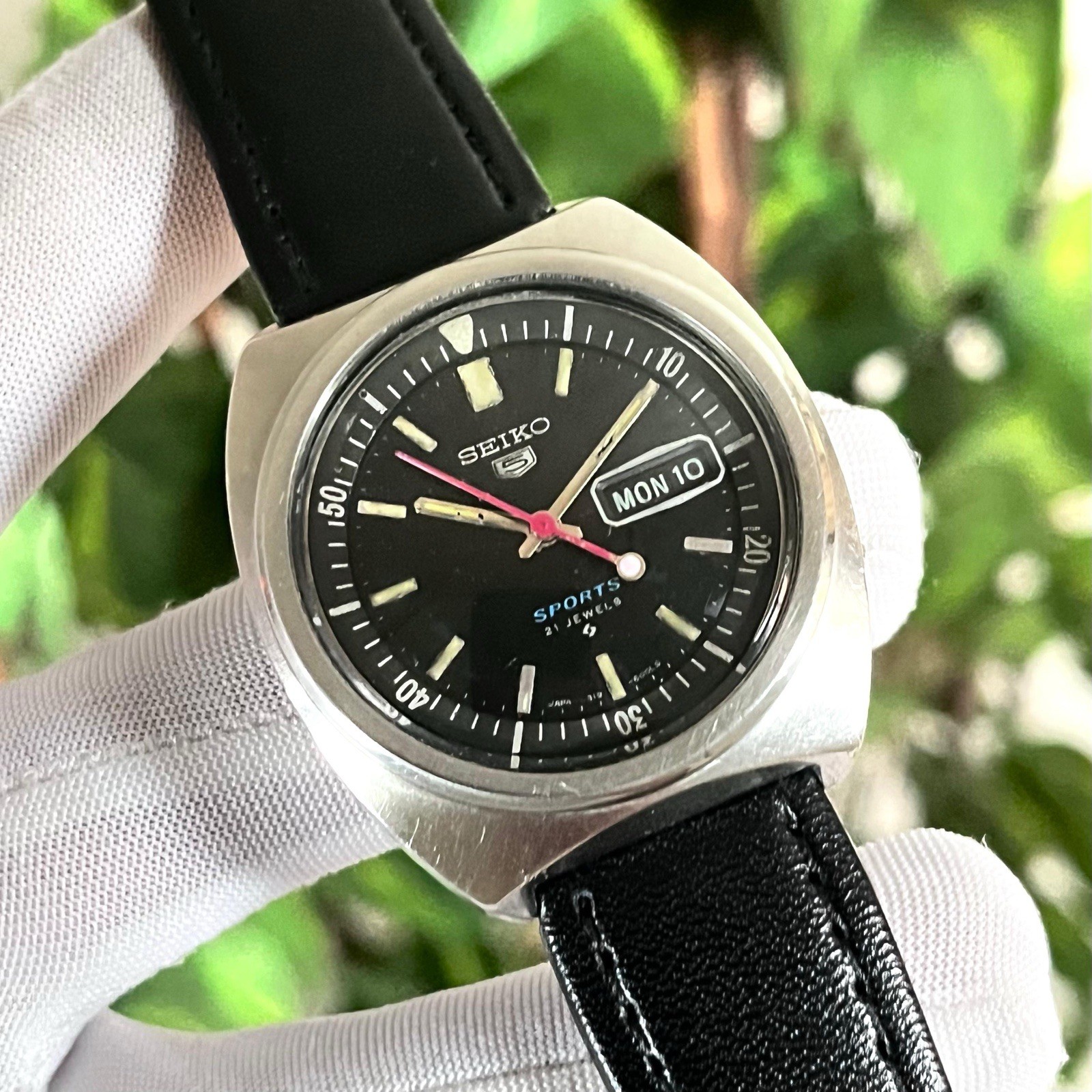 Vintage Seiko 5 Sports Diver Rotating Inner Ring Automatic Japan Watch 6319-6000