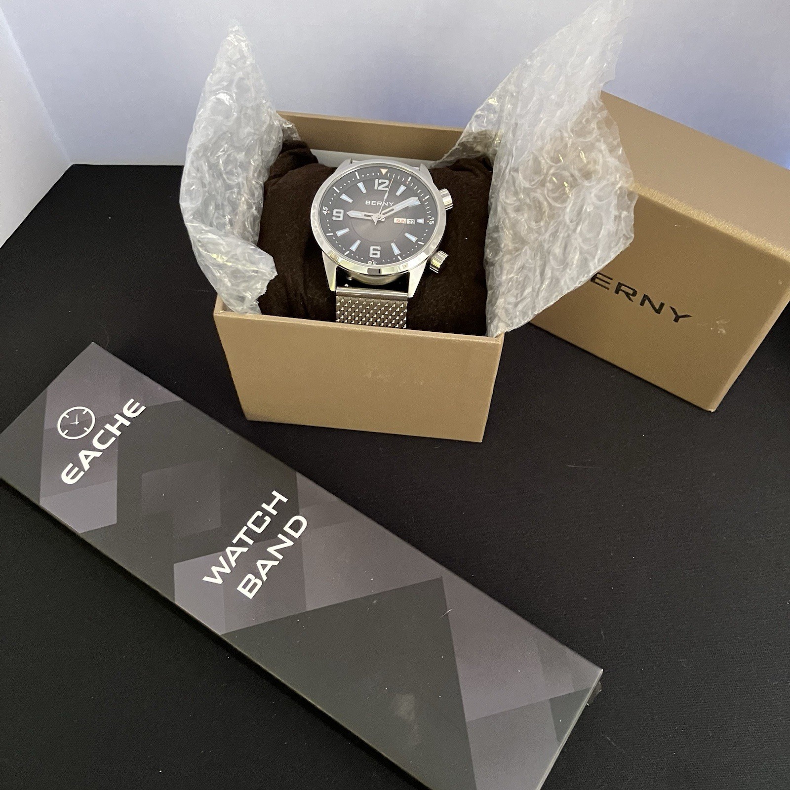 BERNY 41.5mm Automatic Compressor Dive Watch Sunray dial extra mesh strap