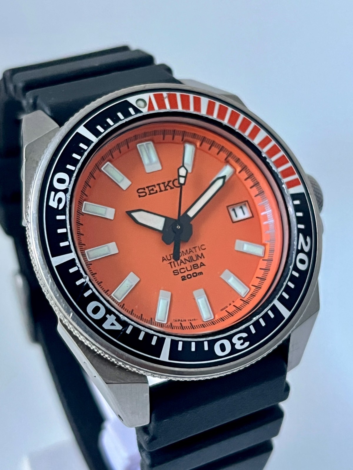Seiko 7S25-00D0 Samurai SBDA005 Titanium Orange dial Men’s Watch – UK Seller