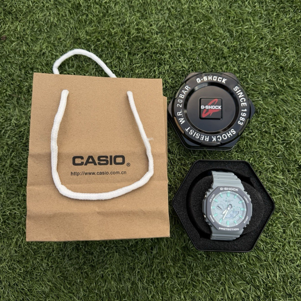 Casio G-SHOCK Analog-Digital Quartz Gray Resin 45mm 200m Watch w/ Box