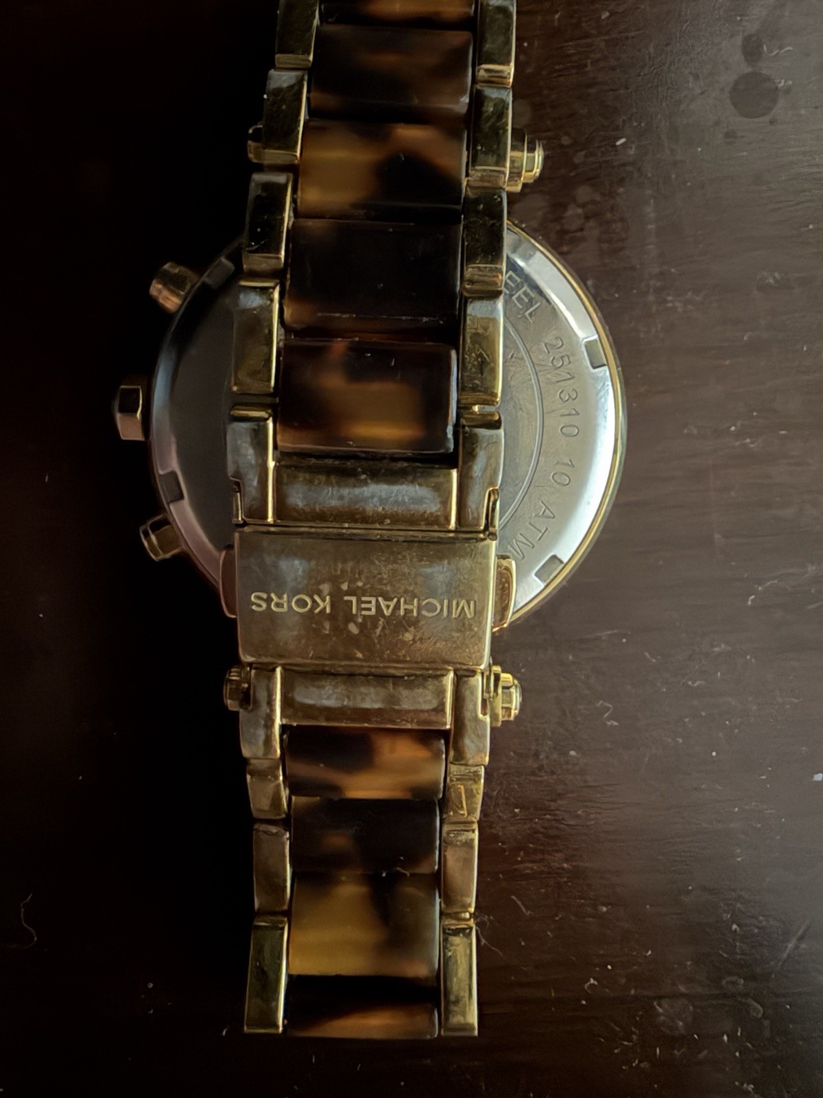 Michael Kors Parker Gold Tone Tortoise Shell Women’s Watch Needs Battery