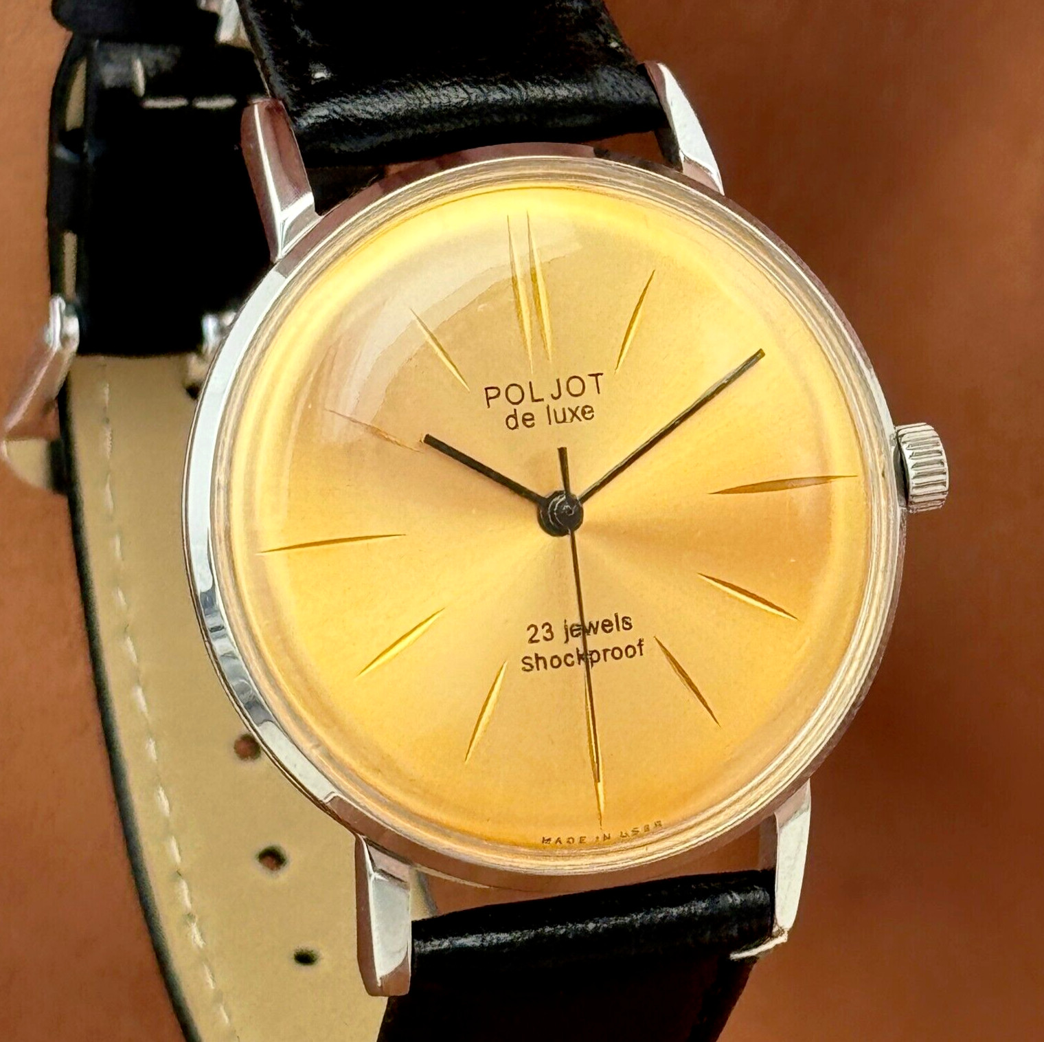Soviet Vintage Watch NOS Poljot De LUXE Ultra Slim 23 Jewels 2209 Wristwatch