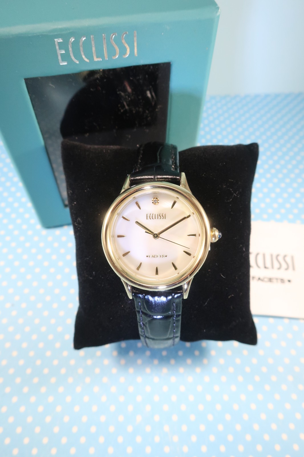 Ecclissi Facets Women’s Watch Faux MOP w Black Leather Band – Original Packaging