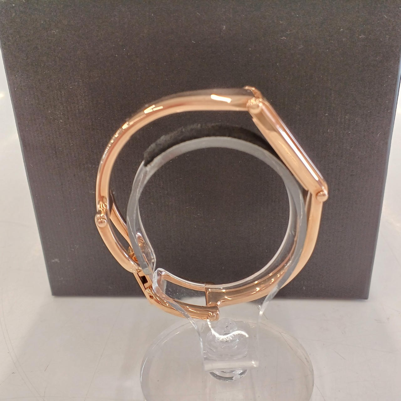 [A4N] Gucci 1500L 1P Diamond Pink Gold Plated Quartz Ladies Watch [f8w]