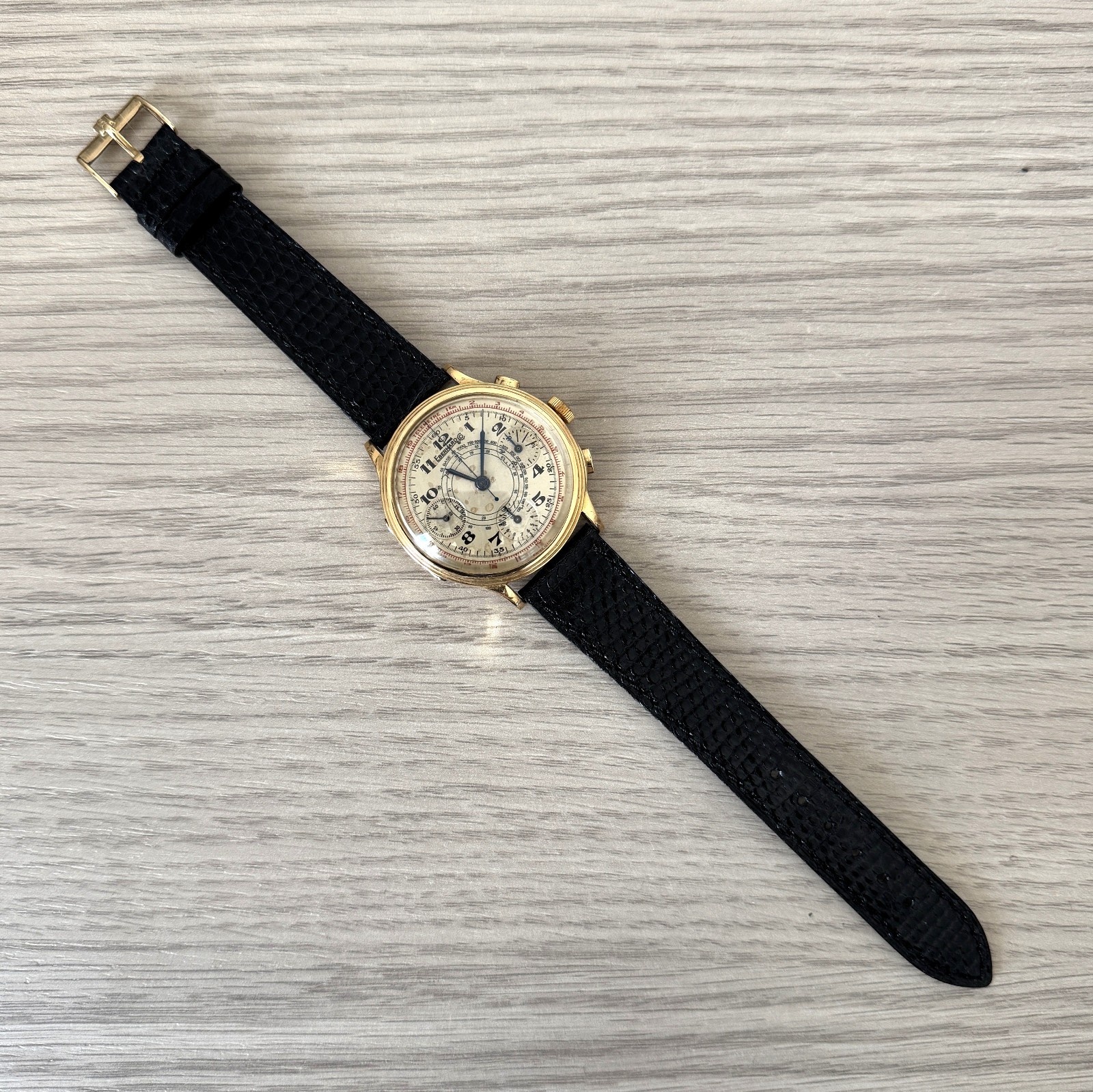 EBERHARD & CO Pre-Extrafort Tri-compax Oversize yellow gold 18KT 1937 very rare
