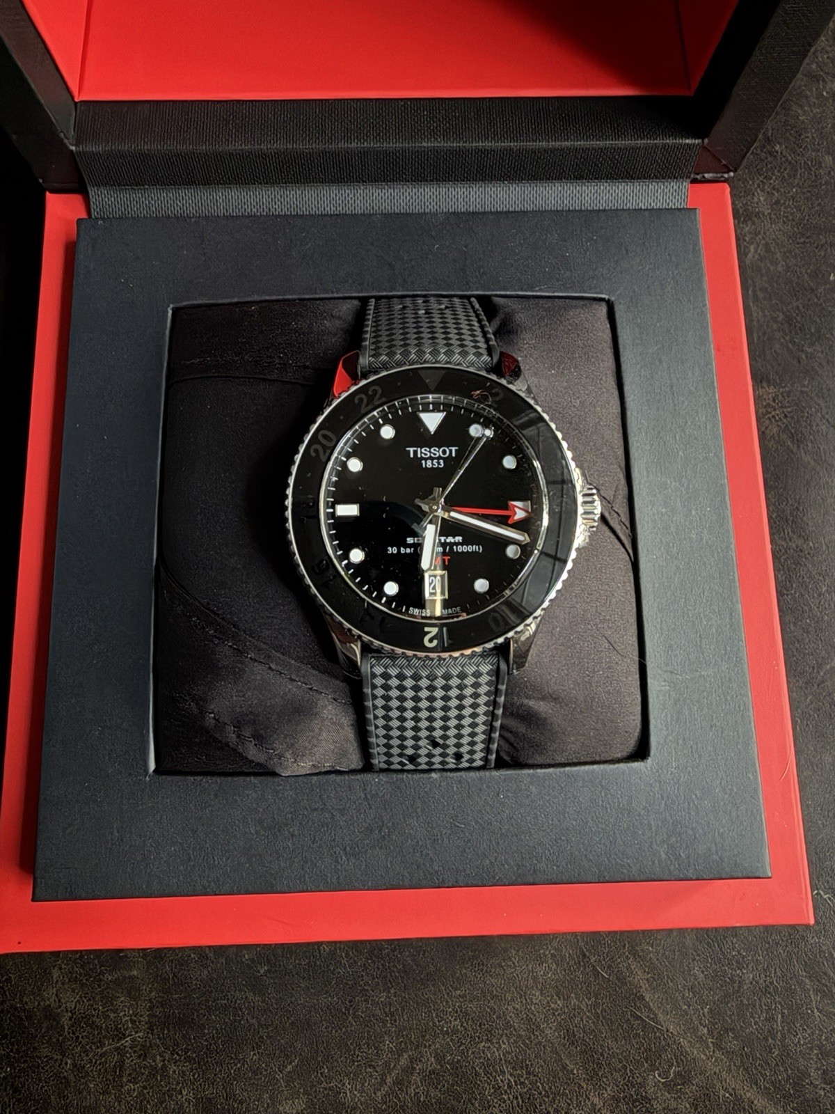 Tissot Seastar 1000 GMT