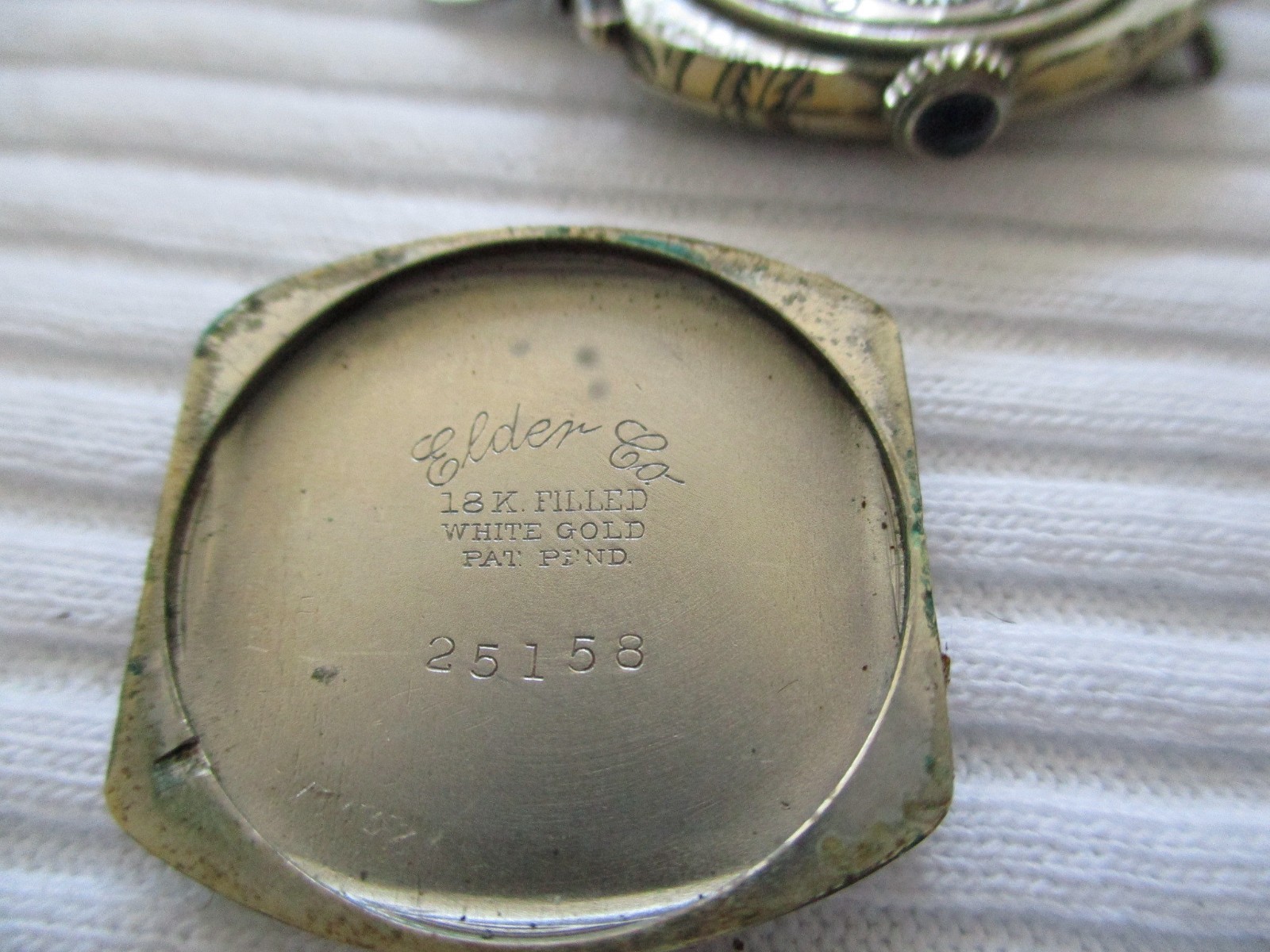 Vintage 1920s Hallmark Art Deco Ladies Watch 18K GF Filigree Engraved 15 J AS IS