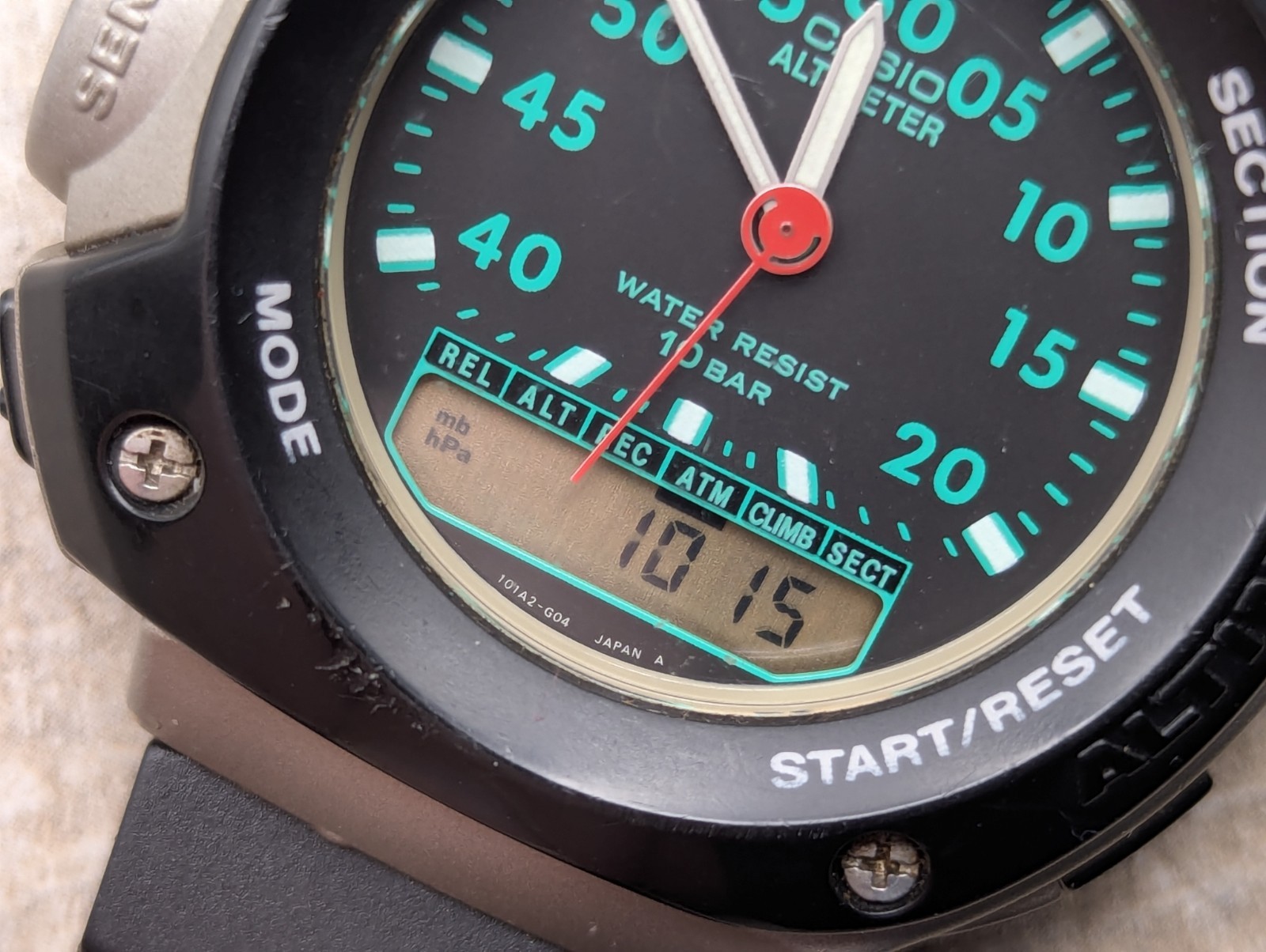 Casio APX-100 Altitude Sensor Men’s Digital Vintage Watch. Works Perfectly Rare
