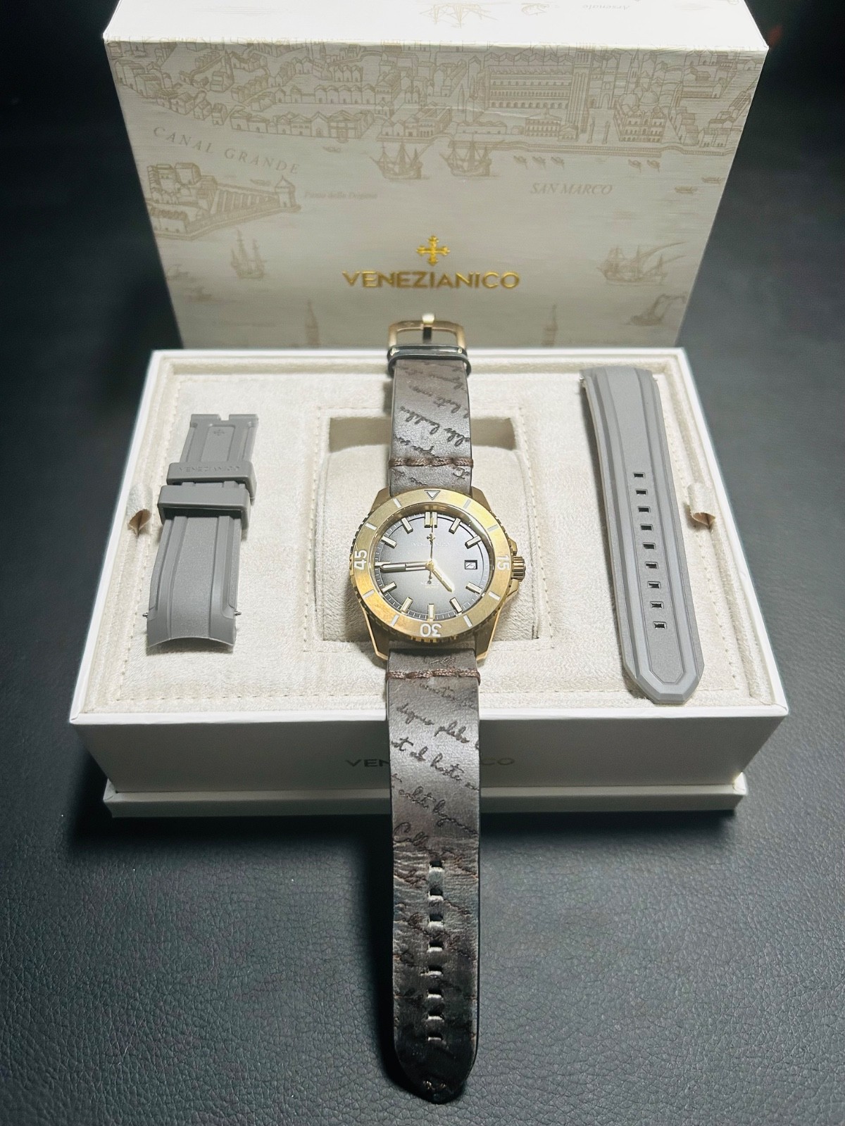 Venezianico Nereide Bronzo 4521555 Sellita Automatic Bronze Diver 300M Full Set